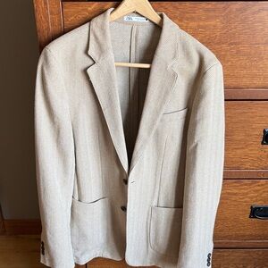 Zara Men's Beige Herringbone Sport Coat